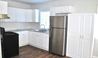320 Broadway St, Amherst, OH 44001