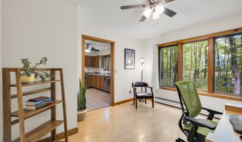31 Wildwood Dr, Columbia, CT 06237