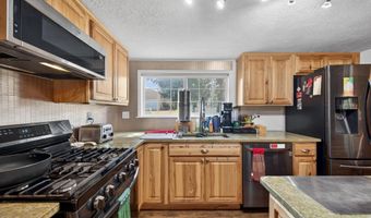 114 Bayview Rd, Athol, ID 83801