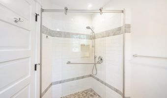 65 N Holokai Rd, Haiku, HI 96708