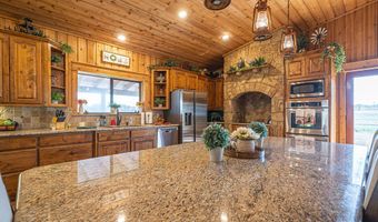 13633 US HIGHWAY 87 S, Adkins, TX 78101