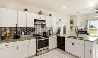 125 Woolard Dr, Alvarado, TX 76009