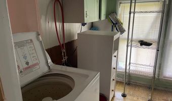 10037 MAIN St, Berlin, MD 21811