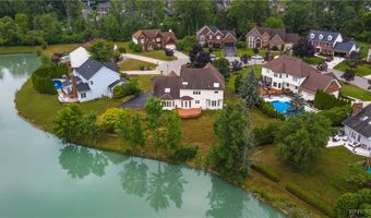 121 Summershade Ct, Amherst, NY 14051