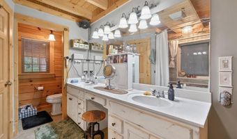 1062 Wilder Hwy, Alpine, TN 38543