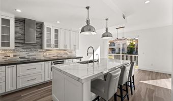 3110 NE 210th Ter, Aventura, FL 33180