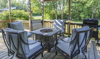 53 Lincolnville Ave, Belfast, ME 04915
