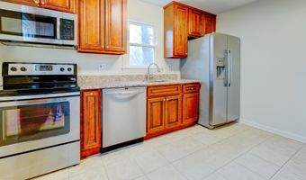 5214 DANBURY Rd, Bethesda, MD 20814
