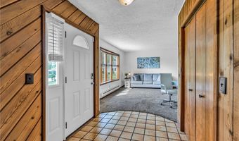 130 Graybark Ln, Amherst, OH 44001