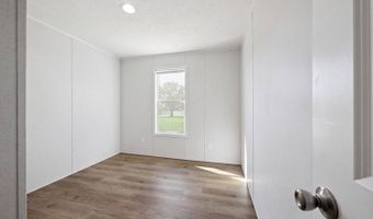 705 E 18th St Lot 71, Albert Lea, MN 56007