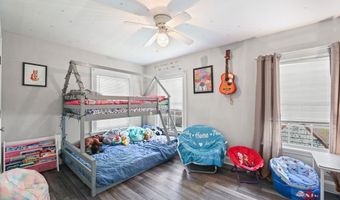 705 Overlook Dr, Alliance, OH 44601