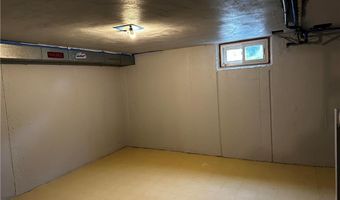 1990 S Delaware St, Allentown, PA 18103