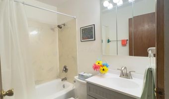 1554 Grattan Rd, Columbus, OH 43227