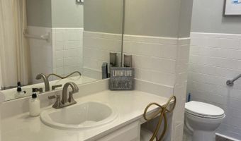 57200 Highway 125, Monkey Island, OK 74331