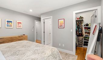 18 Breck Ave 18, Boston, MA 02135