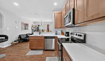 225 Santa Fe St, Alvarado, TX 76009