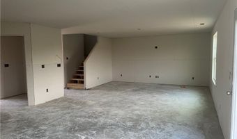 94 Coachman Ln, Autryville, NC 28318