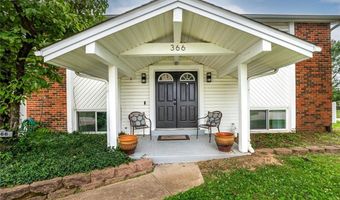 366 Sorrento Dr, Ballwin, MO 63021