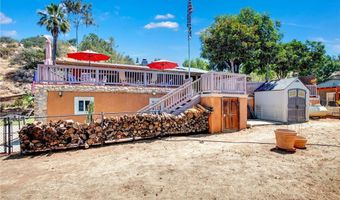 1026 Arnold Way, Alpine, CA 91901