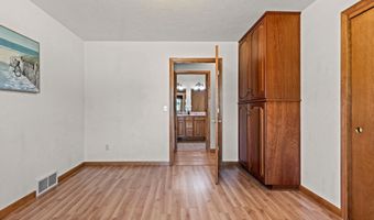 W3082 WHITEPINE Drive, Appleton, WI 54915