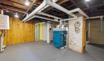 154 Armington St, Cranston, RI 02905