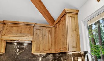 15100 SW GULL Dr, Beaverton, OR 97007