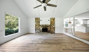 1220 Beaver Oaks Dr, Macon, GA 31029