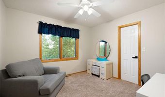 2703 10th Ave SW, Austin, MN 55912