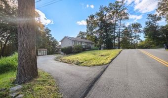 71 Panorama Dr, Alloway, NJ 07461