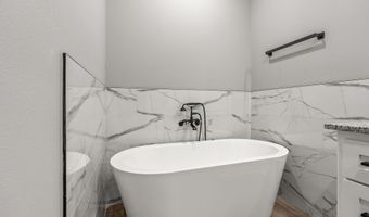 100 Michelle Dr, Beebe, AR 72012