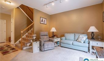 1276 Old Gate Rd, Allen, PA 18067