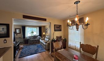 80 Baldwin Dr, Bangor, ME 04401