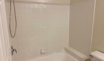 20590 CORNSTALK Ter #302, Ashburn, VA 20147