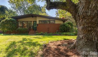1526 Briarfield Dr, Charlotte, NC 28205