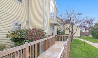 2233 S Huron Pkwy 2, Ann Arbor, MI 48104