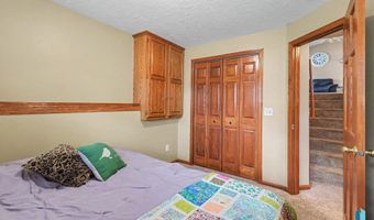 205 W Hackberry St, Brandon, SD 57005