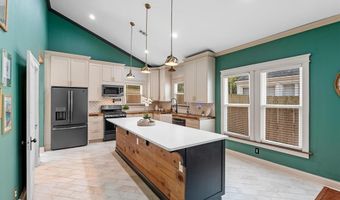 149 College St, Shreveport, LA 71104