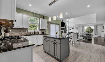 10342 Townley Ct, Aurora, OH 44202