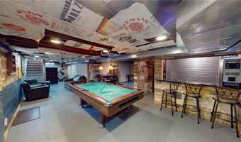 705 Glenview Dr, Albert Lea, MN 56007