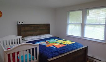 387 N Shore Dr, Albrightsville, PA 18210