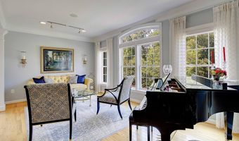 210 BOWEN Ct, Annapolis, MD 21401