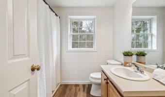 9 Old Nashua Rd B-3, Amherst, NH 03031