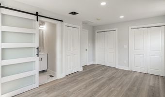 70 Mallard Rd, Bayville, NJ 08721