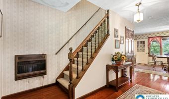 141 Embill Dr, Tobyhanna, PA 18610