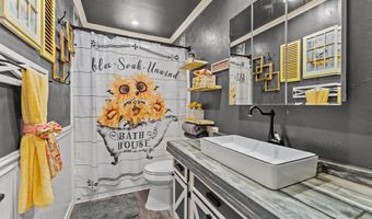 20641 E SQUAW VALLEY Rd, Black Canyon City, AZ 85324