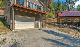 702 Glacier Loop Rd, Bayview, ID 83803