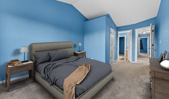 266 Grandview Ct, Algonquin, IL 60102