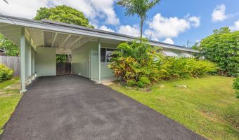 1254 Ulupii St, Kailua, HI 96734