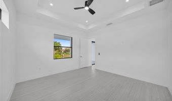 3539 NE 14th Pl, Cape Coral, FL 33909