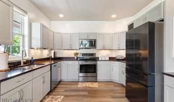 912 Landmark Dr, Belgrade, MT 59714